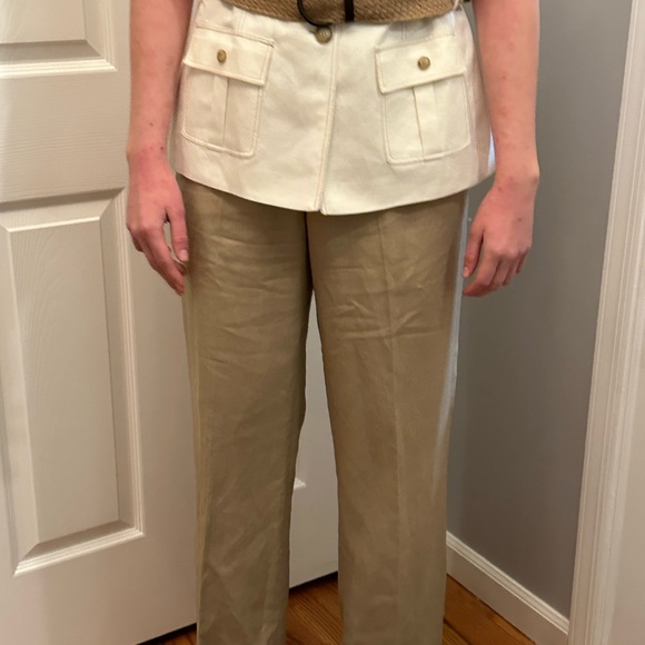 Tahari safari style short sleeve pantsuit. - Picture 3 of 10